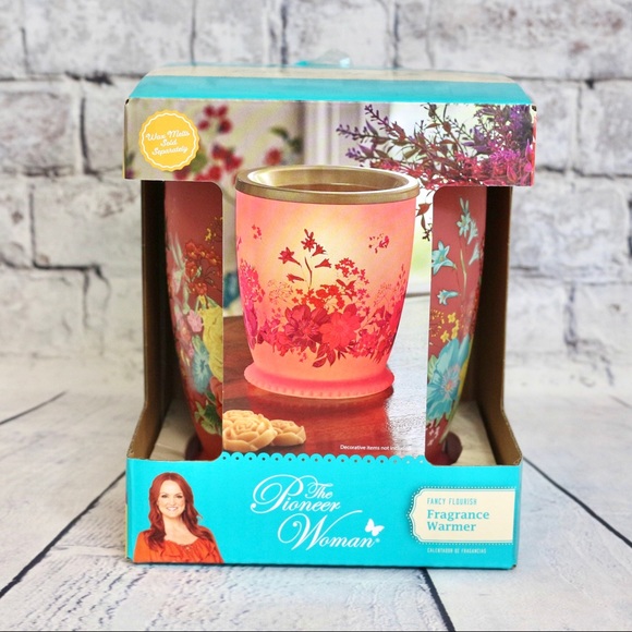 The Pioneer Woman Other - 🌼 Pioneer Woman Full Size Fragrance Warmer, Fancy Flourish